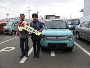 【この車を選んだ決め手は？】デザイン・内装・カラーすべてが気に入った！！